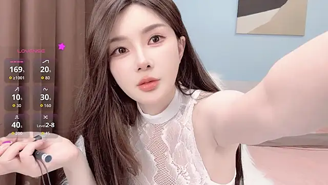 ViViennepp online show from December 2, 5:53 am