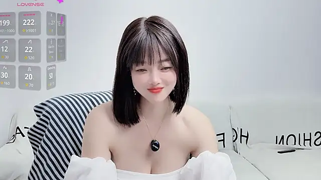 uikyy1 online show from November 24, 3:14 pm