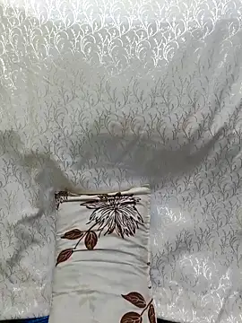 Honey rosetamil online show from April 9, 4:45 pm