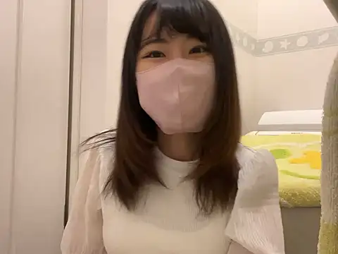Snapshot of sora_033 chatting on October 4, 4:22 pm sora 033 online show from October 4, 4:22 pm