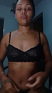 indiazinhabella27 online show from January 8, 11:53 pm