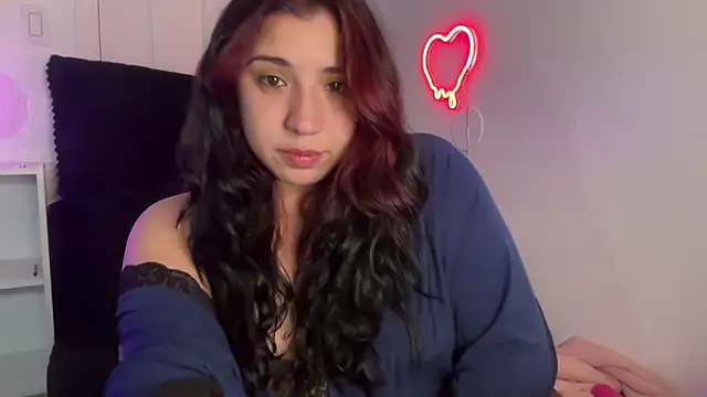 nina lovez online show from October 23, 1:44 am