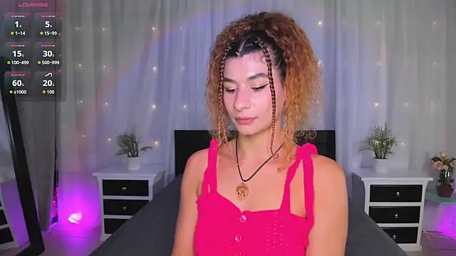 Evolet Bee online show from October 4, 3:16 pm