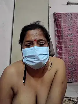 mature mimi online show from April 15, 7:25 pm