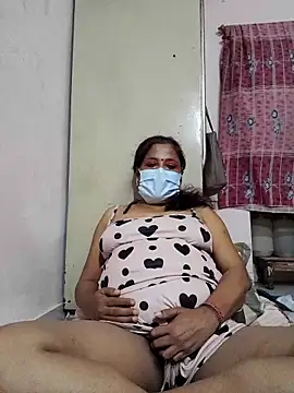 mature mimi online show from September 14, 5:55 pm