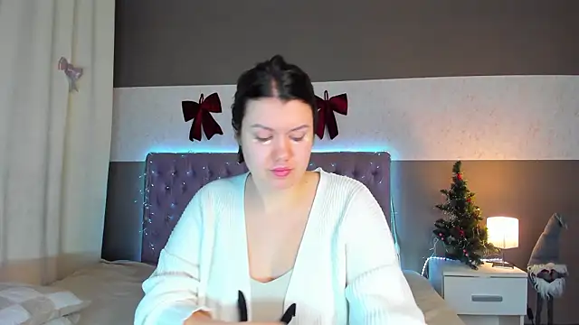 NikkiBustt online show from January 16, 6:42 am