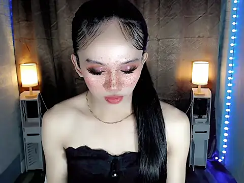 LauraSoHot online show from January 19, 9:38 am