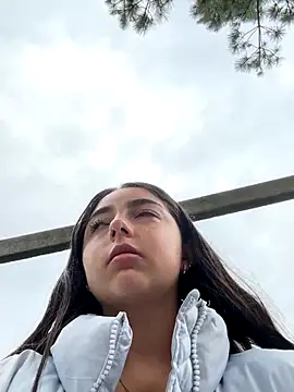 Dulce 1408 online show from November 24, 8:44 pm