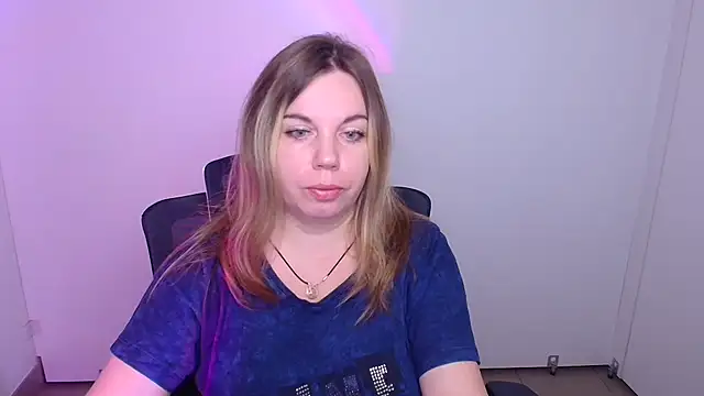 Snapshot of Jessica_Amore chatting on October 6, 5:35 am Jessica Amore online show from October 6, 5:35 am