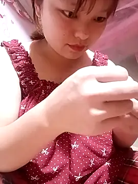 XoiXoi232 online show from October 21, 11:03 am