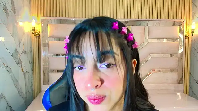 zoe r  online show from October 22, 3:22 am