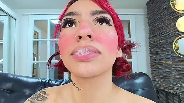 miss   abigail online show from November 8, 11:37 am