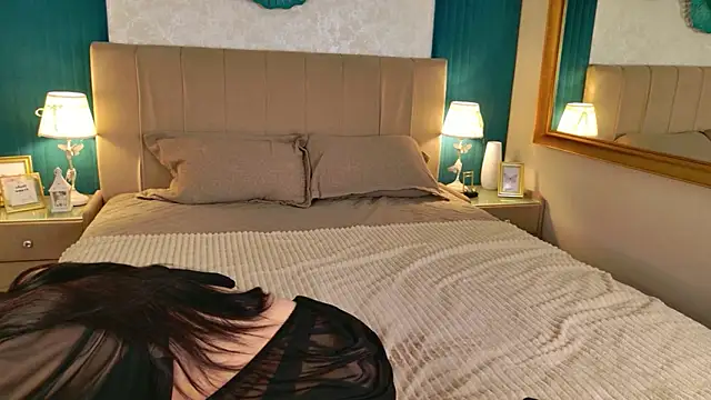 Elizabeth Meyer online show from April 9, 6:05 am