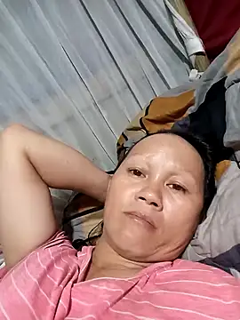 MaiHoa69 online show from October 14, 12:30 pm