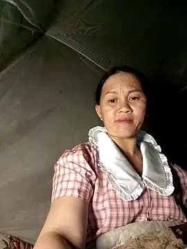 MaiHoa69 online show from April 5, 3:22 pm