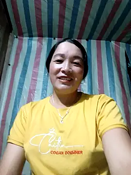 Snapshot of Bliss_rose chatting on October 14, 9:12 am Bliss rose online show from October 14, 9:12 am