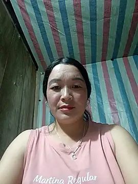Snapshot of Bliss_rose chatting on October 5, 9:47 am Bliss rose online show from October 5, 9:47 am
