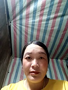 Snapshot of Bliss_rose chatting on September 10, 1:49 am Bliss rose online show from September 10, 1:49 am
