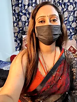 Cute-lusi online show from November 17, 7:03 pm