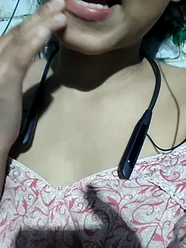 pihu099 online show from April 12, 6:22 pm