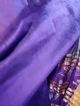 MEERAcle online show from April 17, 2:57 am