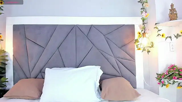 HannaPotther online show from January 13, 11:36 am