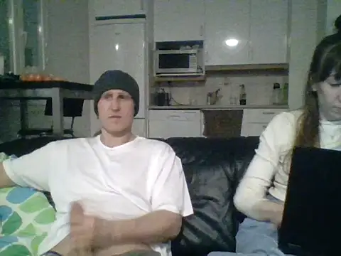 Silverhippo online show from February 13, 7:04 pm