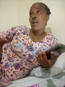 Ebonyboobsmilk online show from October 6, 5:29 pm