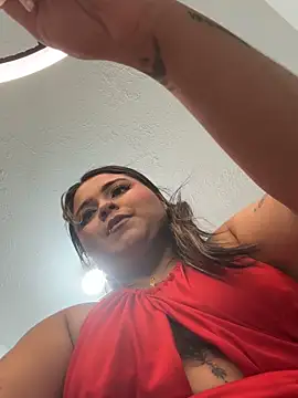 ashley-swift- online show from May 31, 8:31 am