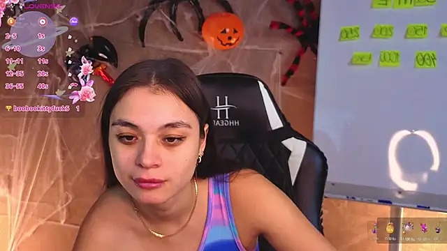 Leila Hefner online show from October 27, 2:40 am