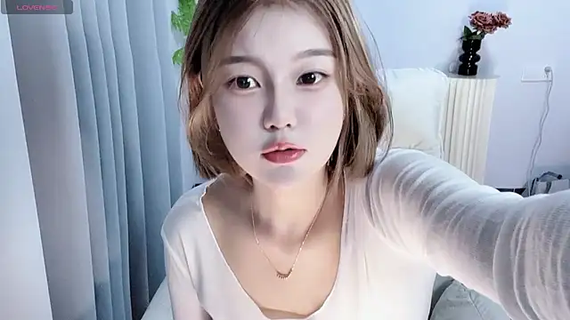 Lee-99 online show from September 11, 7:47 pm