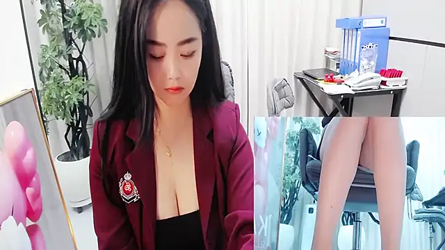 Eileen-L online show from February 27, 5:07 am