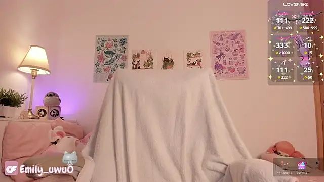 emily uwu0 online show from May 30, 2:09 am