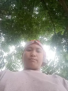 Love-Mama33 online show from October 25, 12:51 am