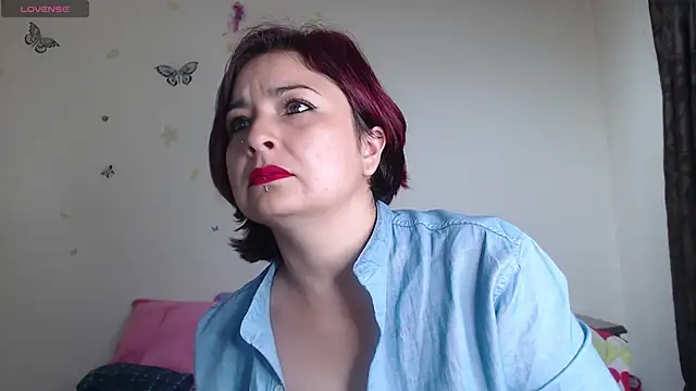 Snapshot of evangeline_lover chatting on October 12, 12:40 pm evangeline lover online show from October 12, 12:40 pm