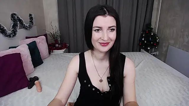 EvelinCuper online show from December 19, 6:49 am