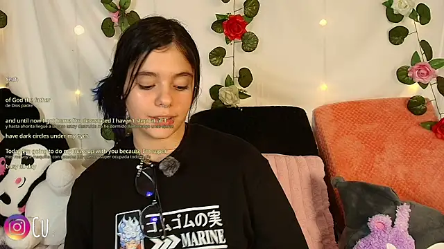 cutee andrea online show from April 10, 3:01 am