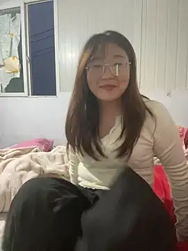 sisi-maiden online show from February 22, 11:11 am