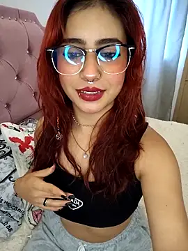 sarah lark  online show from October 17, 12:30 pm