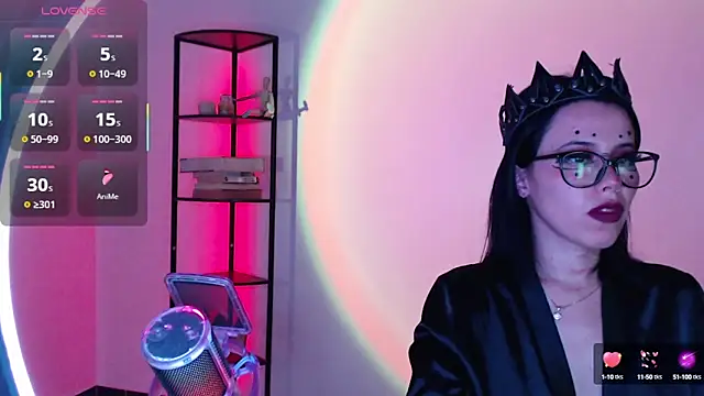 girldom online show from September 24, 3:44 pm