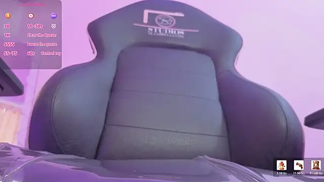 ZURY TAY online show from April 1, 1:41 pm