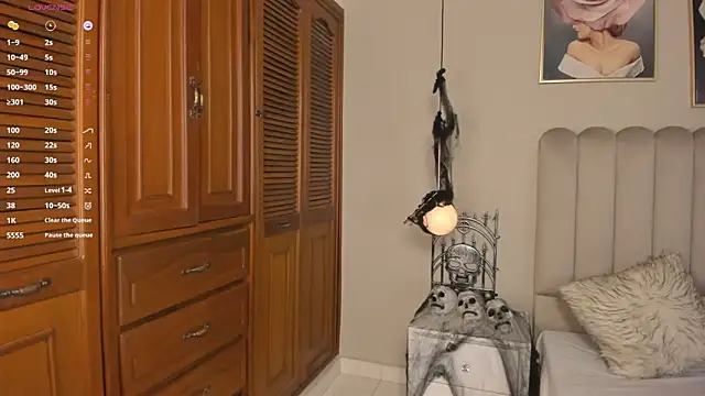 Dani rosse  online show from October 20, 8:01 pm