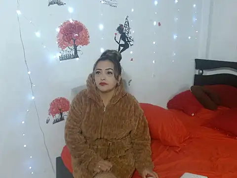 Lady 16 online show from February 3, 2:53 am