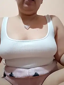 Silkenfeet21 online show from September 29, 2:05 am