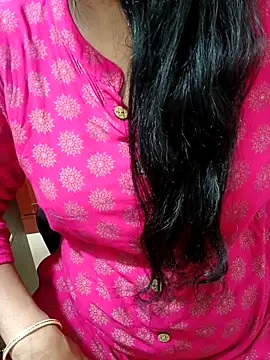 Snapshot of tami_lavanya chatting on September 15, 10:12 am tami lavanya online show from September 15, 10:12 am