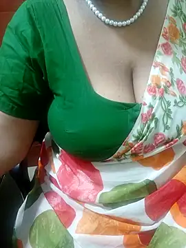 Snapshot of tami_lavanya chatting on September 16, 3:20 pm tami lavanya online show from September 16, 3:20 pm
