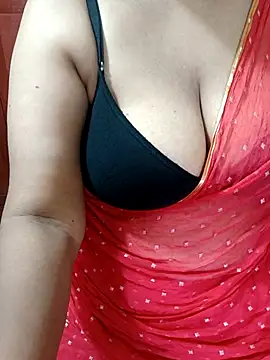 Snapshot of tami_lavanya chatting on September 30, 10:43 am tami lavanya online show from September 30, 10:43 am