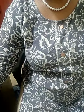 Snapshot of tami_lavanya chatting on October 4, 5:50 pm tami lavanya online show from October 4, 5:50 pm