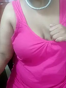 Snapshot of tami_lavanya chatting on September 29, 10:31 am tami lavanya online show from September 29, 10:31 am