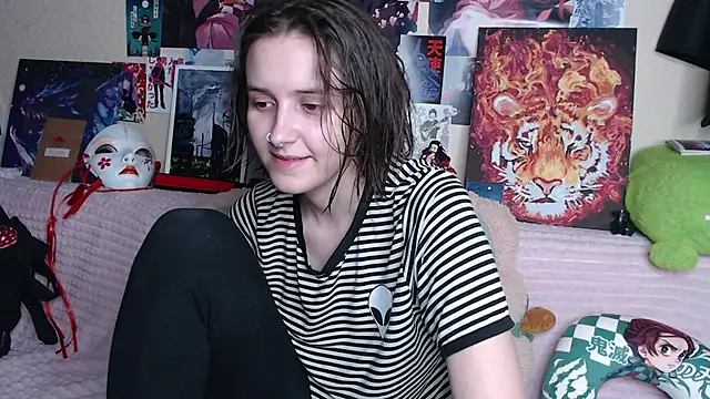 AliceChio online show from September 14, 2:48 pm